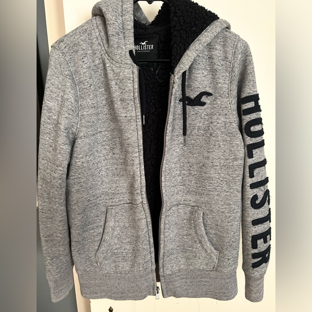 Holister | Lined Hoodie (Boys)